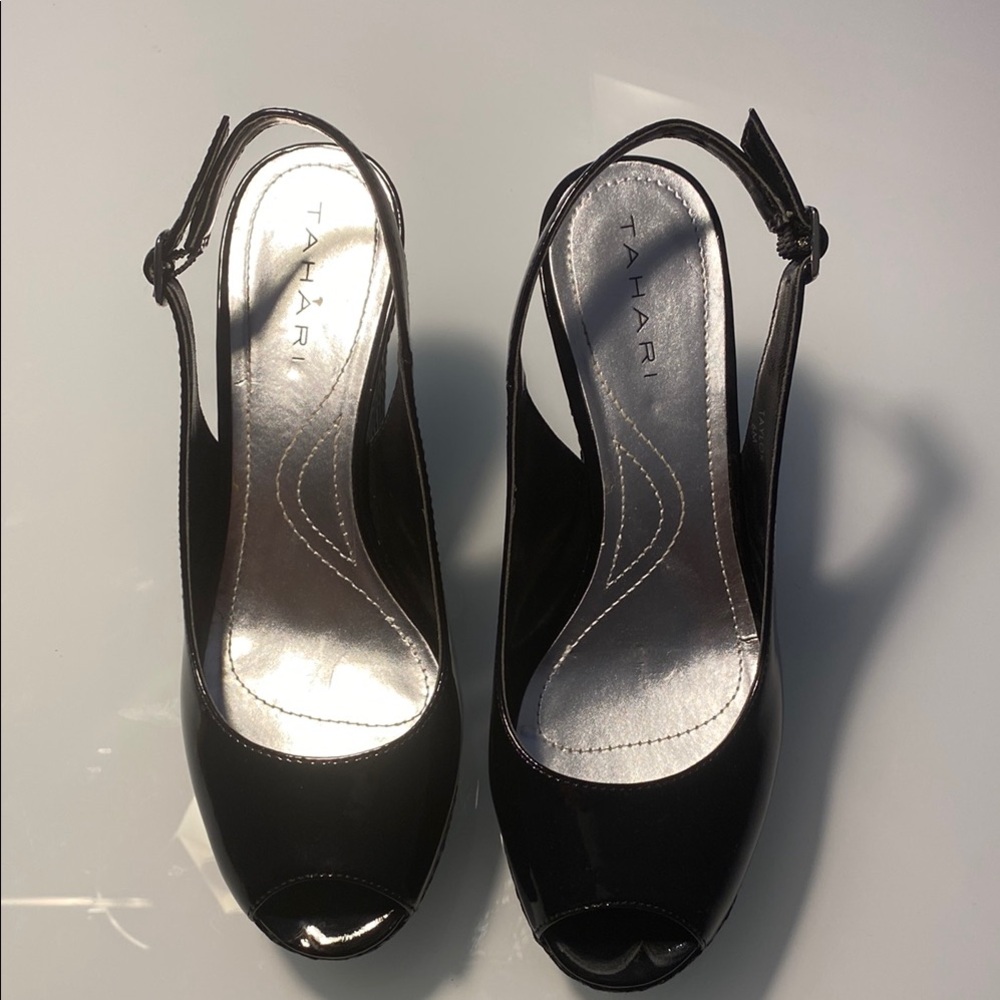 Tahari Black Peep Toe Slingback Heels size 6